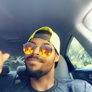 Meet your Posher, Kameron